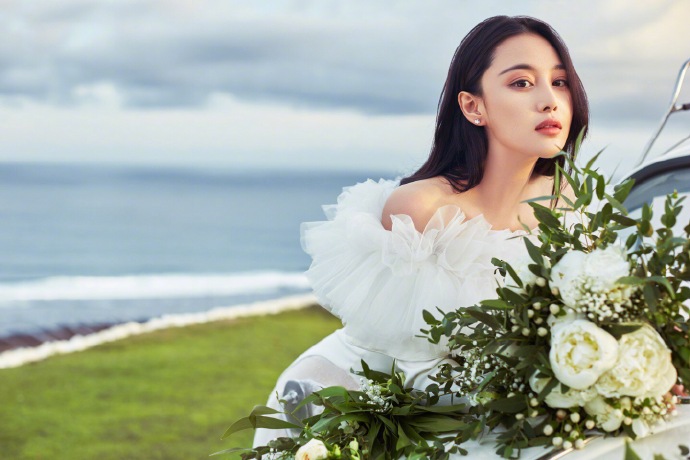 張馨予的婚紗成了淘寶爆款，知道價格后讓人大跌眼鏡！