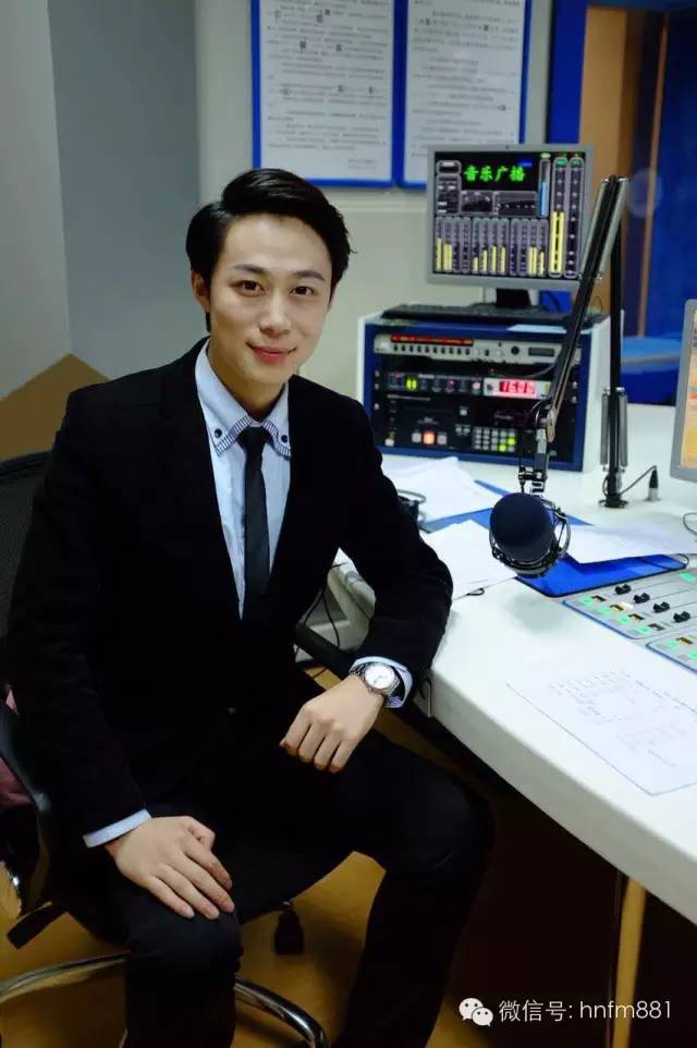 以及我們881的小鮮肉 — 思嘉??！