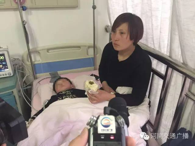 小浩天的母親通過河南交通廣播向所有幫助他們的人表達了感謝！