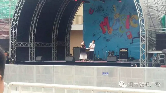 河南交通廣播主持人佳音、彎彎、朱浩都登上了優(yōu)放舞臺，優(yōu)放，交廣在這里！