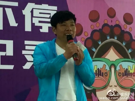 見證挑戰(zhàn)的戲迷代表陳紅森講述自己和戲曲的故事、見證歷史時(shí)刻的心情。