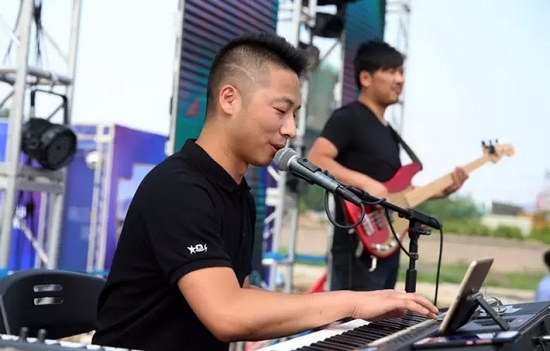 辛苦樂隊老師，你們跟我們一起，共同見證了時光音樂節(jié)是如何一步步成長至今的。