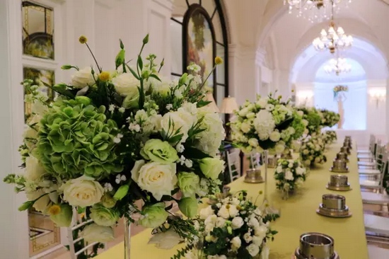 高貴典雅，花香襲人。