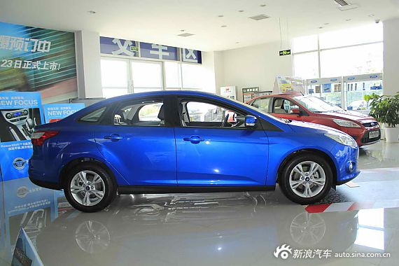 　?？怂箖蓭?jīng)典1.8MT 時尚型