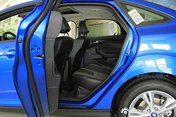 　?？怂箖蓭?jīng)典1.8MT 時尚型