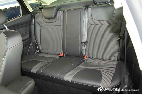 　?？怂箖蓭?jīng)典1.8MT 時尚型