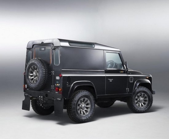 路虎衛(wèi)士LXV紀(jì)念版官圖 路虎衛(wèi)士LXV紀(jì)念版官圖