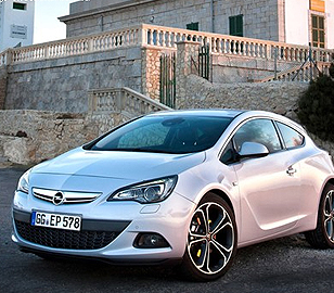 歐寶將于3月進(jìn)口3款新車(chē) 或?yàn)樾卵盘氐? title=