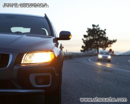 開(kāi)車(chē)燈語(yǔ)