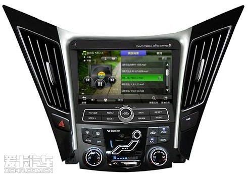 e路航索納塔車載導(dǎo)航時(shí)尚音樂(lè)播放界面