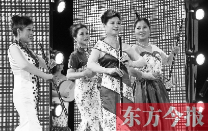 老同志們自編節(jié)目，喜迎中國第一個法定老年節(jié)