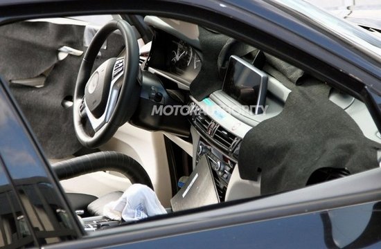 全新一代寶馬X5測(cè)試諜照 全新一代寶馬X5測(cè)試諜照