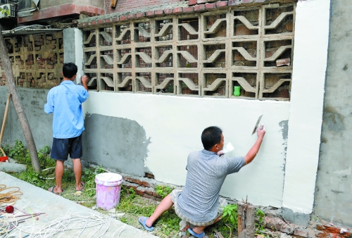　老舊小區(qū)改造完畢后，“年輕”了、“身價”也漲了。