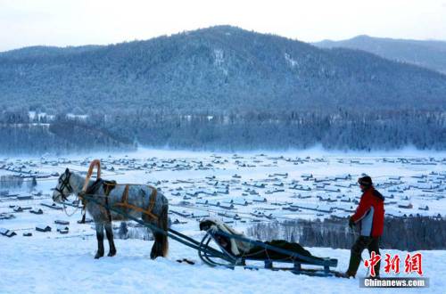新疆阿勒泰公布滑雪靚照 新疆阿勒泰公布滑雪靚照