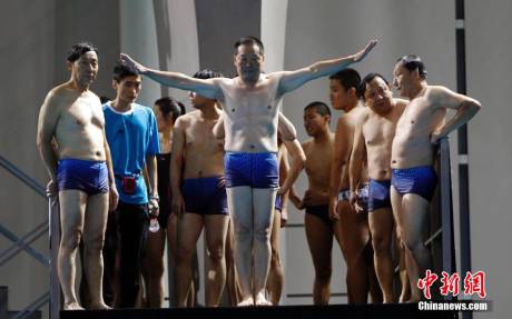 上海市民積極參賽 上海市民積極參賽