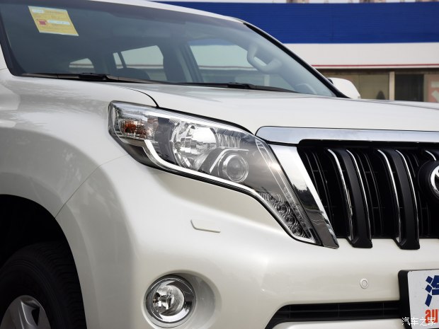 一汽豐田 普拉多 2016款 3.5L 自動(dòng)TX-L NAVI 一汽豐田 普拉多 2016款 3.5L 自動(dòng)TX-L NAVI