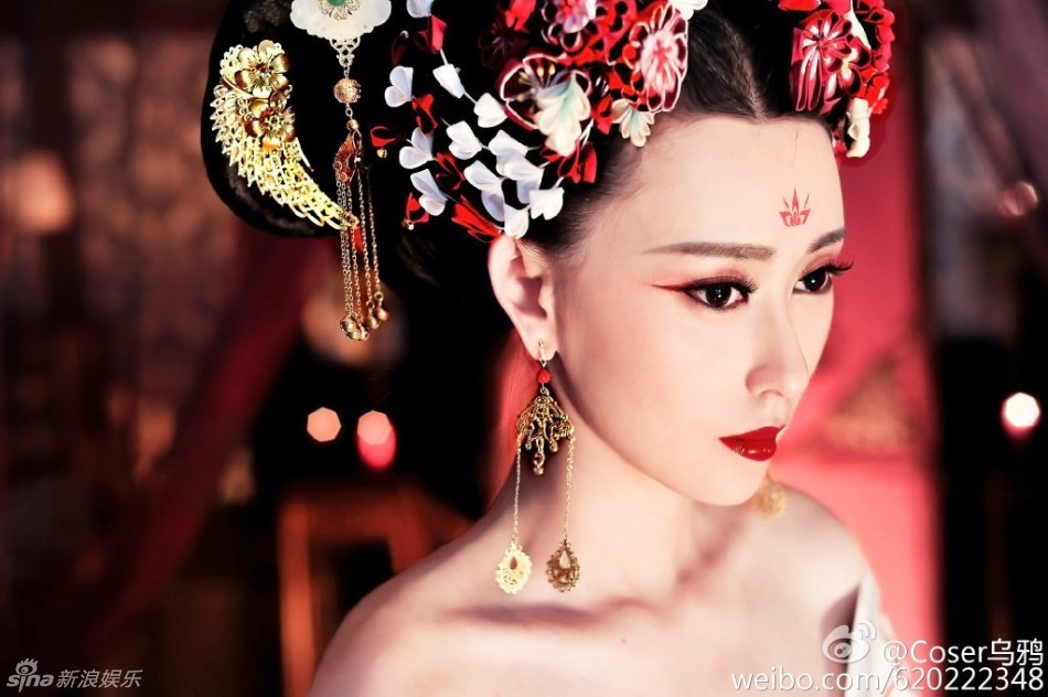偽娘驚艷COS范冰冰武媚娘造型 偽娘驚艷COS范冰冰武媚娘造型