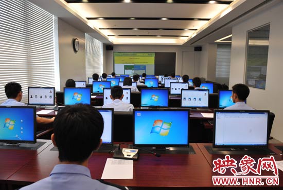 省招辦正在對考生身份驗證記錄進行復(fù)核 省招辦正在對考生身份驗證記錄進行復(fù)核