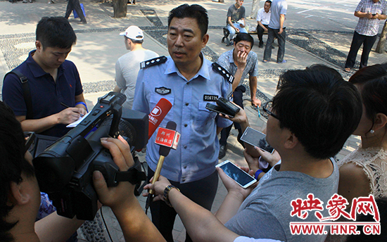 鄭州公安局相關負責人接受媒體采訪