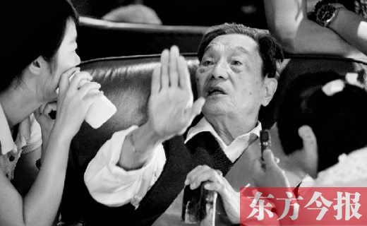 94歲老兵李占瑞，講述他駕機(jī)對(duì)日空戰(zhàn)時(shí)親手擊落敵機(jī)的場(chǎng)景