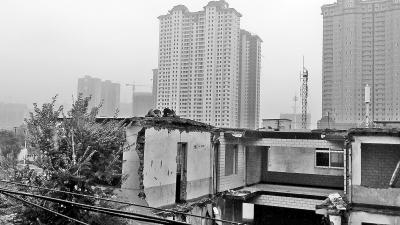 河南村委會動員搬遷出奇招 高音喇叭日播10小時 河南村委會動員搬遷出奇招 高音喇叭日播10小時