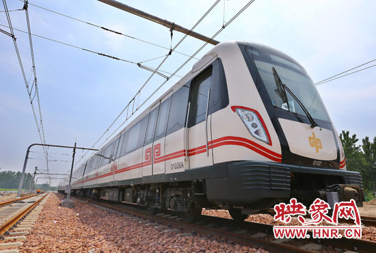 鄭州進(jìn)入“地鐵時(shí)代”，地鐵漸成交通骨干力量。