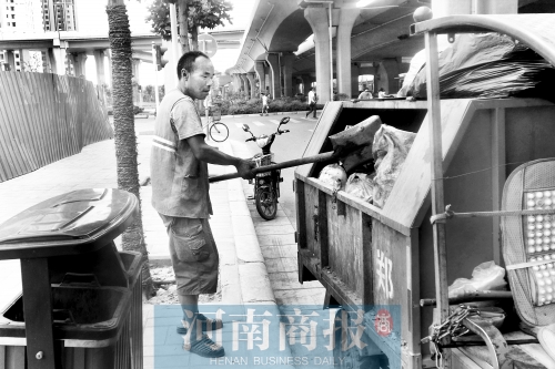 隱形富豪李國全，心甘情愿做個(gè)環(huán)衛(wèi)工