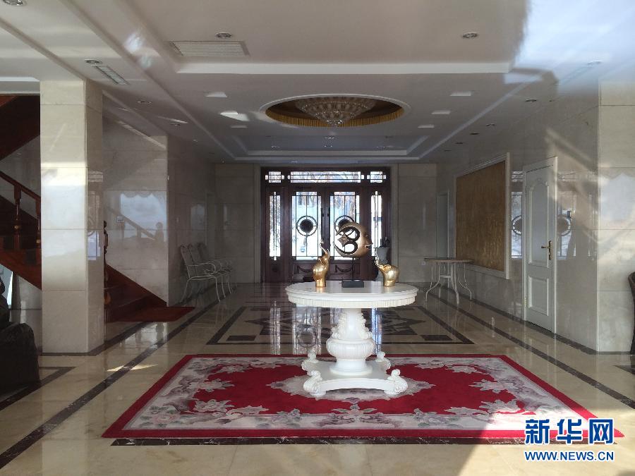 麗日山莊里的別墅大廳（2013年12月9日攝）。