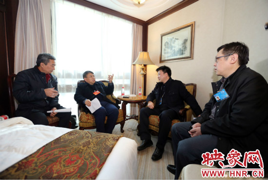 朱夏炎視察映象網(wǎng)全國兩會(huì)北京演播室 寄語爭做第一