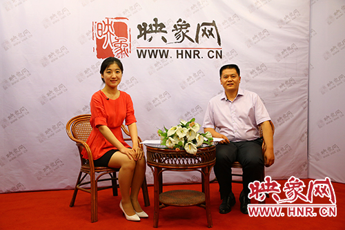 鄭州大學(xué)招生辦副主任楊根順做客映象網(wǎng)“名校面對(duì)面”系列視頻訪談 鄭州大學(xué)招生辦副主任楊根順做客映象網(wǎng)“名校面對(duì)面”系列視頻訪談