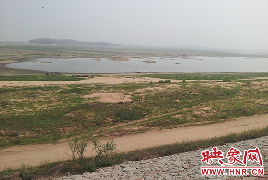 經(jīng)過兩次動用死庫容，白龜山水庫水位96.8m，遠(yuǎn)低于死水位97.5m。