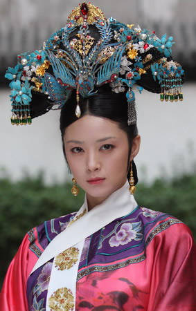 電視劇《甄嬛傳》角色“華妃”頭戴點翠 電視劇《甄嬛傳》角色“華妃”頭戴點翠