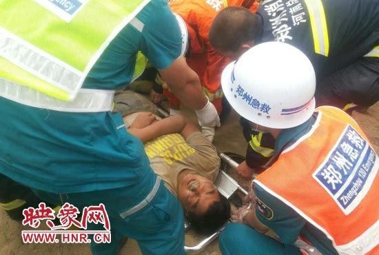 事故現(xiàn)場，一人被救出