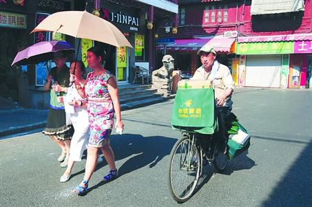 午后兩三點(diǎn)臭氧污染最嚴(yán)重，市民盡量避免戶外活動(dòng)。