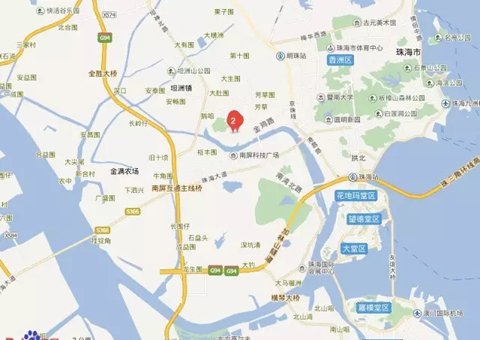 以此前的格力康樂園為例。在2005年，格力電器就已出資2億元，建立員工生活區(qū)——格力康樂園。該生活園區(qū)建筑面積達12萬平方米以上，可容納員工10000多人。后來，斥資4億的康樂園二期也已經(jīng)投入使用。