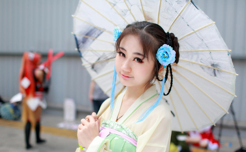 成都舉行西南最大動漫展 性感萌妹頻頻搶鏡 成都舉行西南最大動漫展 性感萌妹頻頻搶鏡