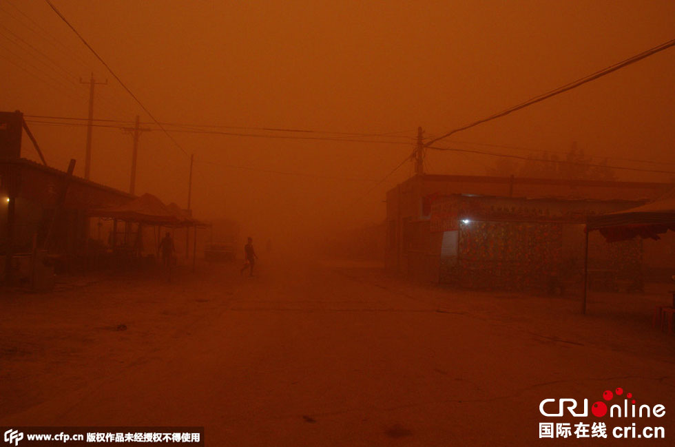 巴扎上變得寂靜無聲?！D片來源：CFP