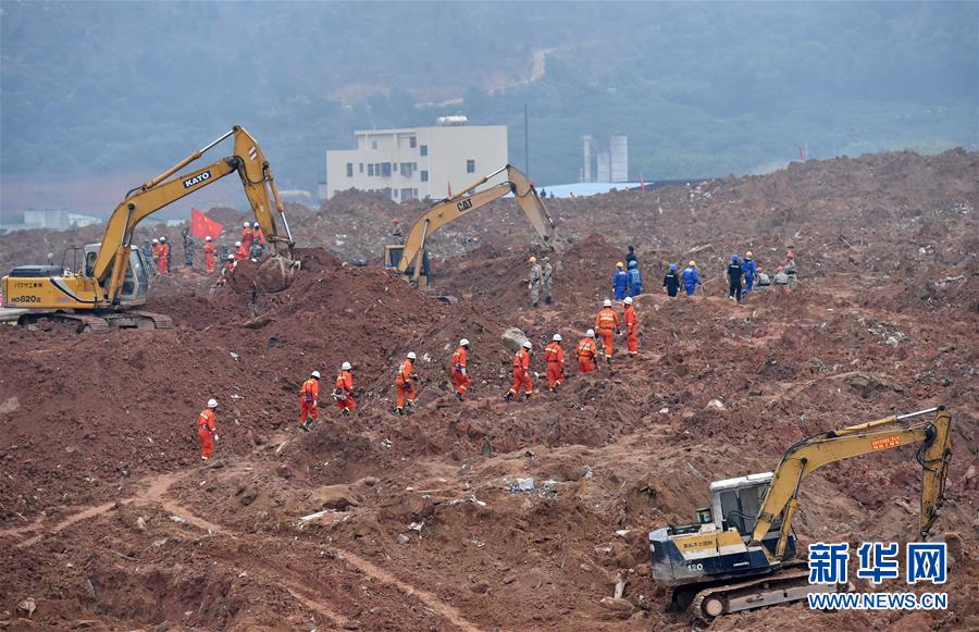 救援車源源不絕，救援人源源不斷——深圳滑坡災(zāi)害救援處置36小時全景掃描