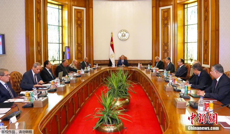 載66人埃航失聯(lián)客機(jī)墜毀 同線航班當(dāng)晚照常起飛 載66人埃航失聯(lián)客機(jī)墜毀 同線航班當(dāng)晚照常起飛