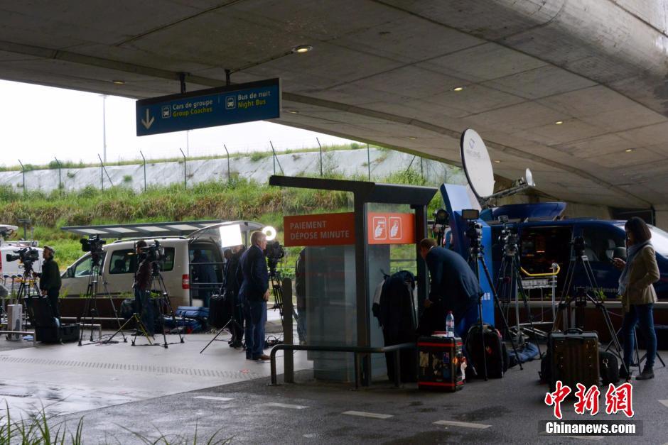 載66人埃航失聯(lián)客機(jī)墜毀 同線航班當(dāng)晚照常起飛 載66人埃航失聯(lián)客機(jī)墜毀 同線航班當(dāng)晚照常起飛