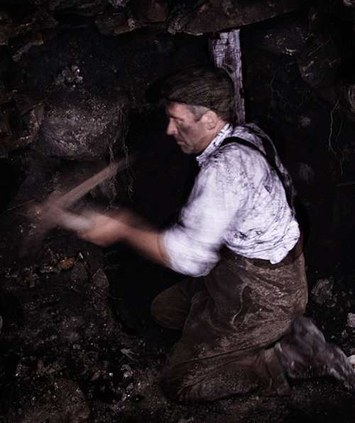 意大利礦工編造病癥請(qǐng)35年病假 退休后領(lǐng)全額退休金 意大利礦工編造病癥請(qǐng)35年病假 退休后領(lǐng)全額退休金