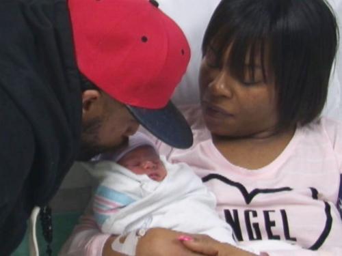 俄亥俄州一對同為元旦生日的夫妻，就在剛剛過去的1月1日，又生下了自己的女兒。