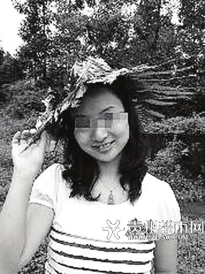 李某生活照。