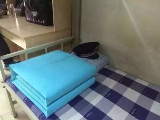 這個學(xué)校的男生宿舍火了！女同學(xué)都喊著要嫁