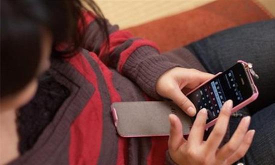 真能亮瞎眼？如何減少手機(jī)對(duì)眼睛的傷害