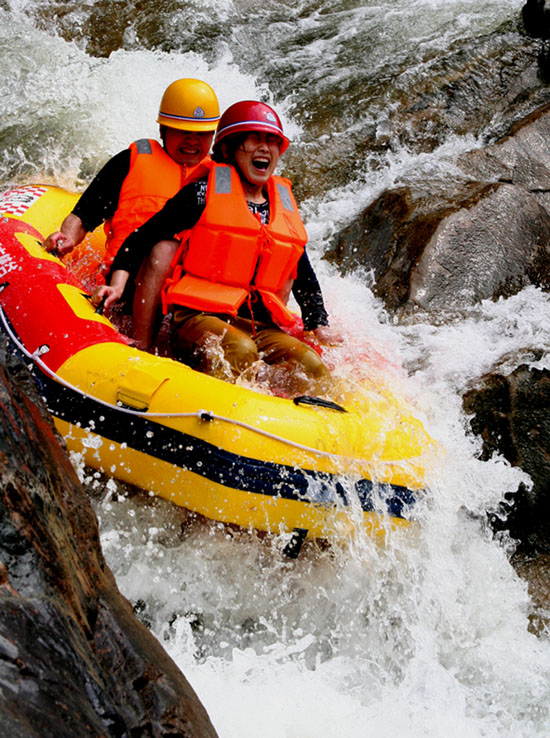 豫西大峽谷對全國中、高考學子0元門票開放(圖)