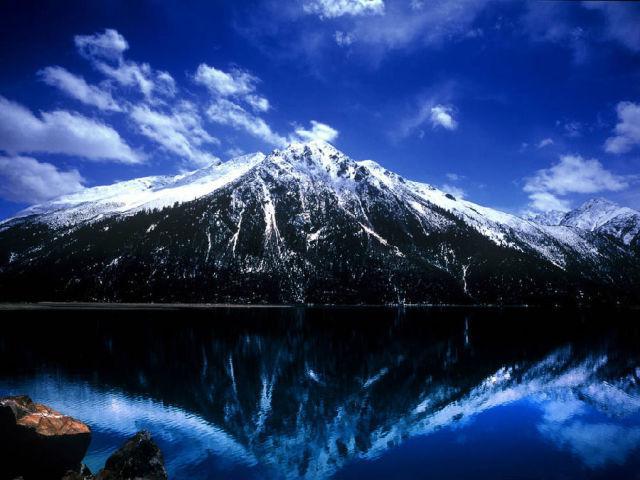 不用花錢的中國好景色 國內(nèi)8個處女風(fēng)景地 不用花錢的中國好景色 國內(nèi)8個處女風(fēng)景地