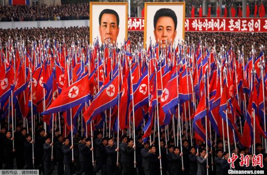 4月20日，包括軍人、公務(wù)員與平壤市民在內(nèi)的朝鮮各界民眾在金日成廣場(chǎng)集會(huì)，譴責(zé)并發(fā)誓要“消滅”韓國李