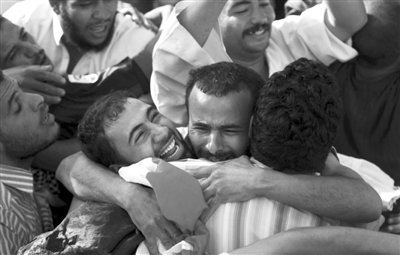 穆爾西當(dāng)選埃及新總統(tǒng) 穆爾西當(dāng)選埃及新總統(tǒng)