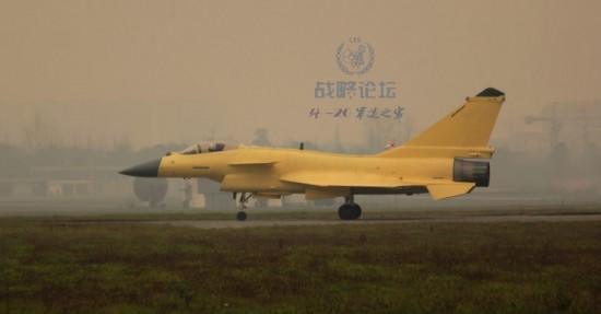 殲-10B戰(zhàn)機最美試飛照 殲-10B戰(zhàn)機最美試飛照